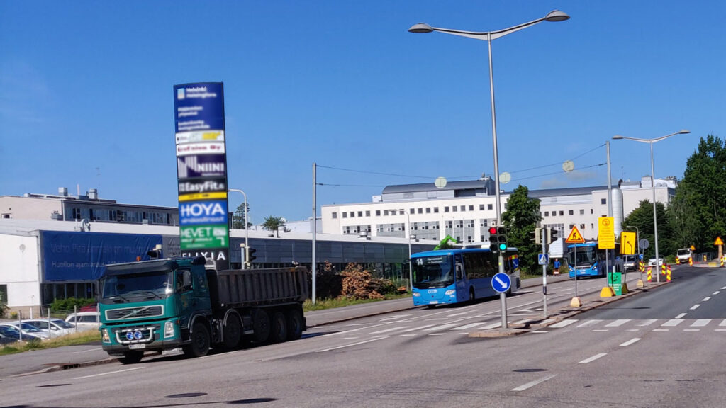 The new Clean Vehicles Directive obliges public sector to choose a predetermined number of clean vehicles for their own services and fleets.